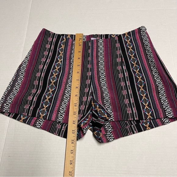Alya Women’s Boho Striped Shorts Sz Small - Picture 4 of 8